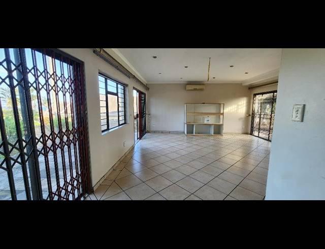 3 BEDROOM PROPERTY TO RENT IN SCOTTBURGH